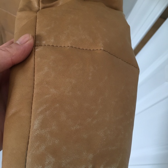 Fur - Picture 8 of 10